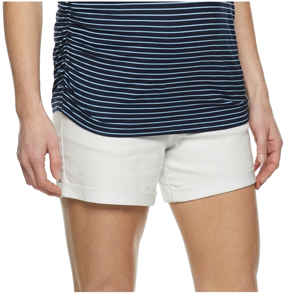 NWT Full belly panel boyfriend denim shorts